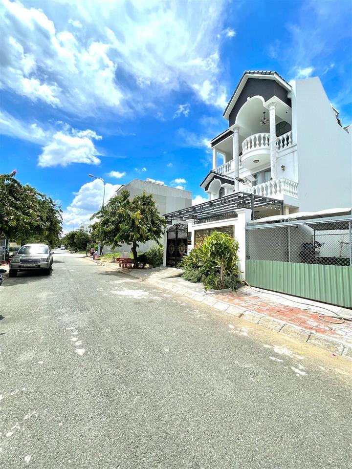 Bán nền dt 140m2 (7x20) kdc nam long, đã có sổ hồng, giá 14.7 tỷ,  0947 146 *** mr. nguyện