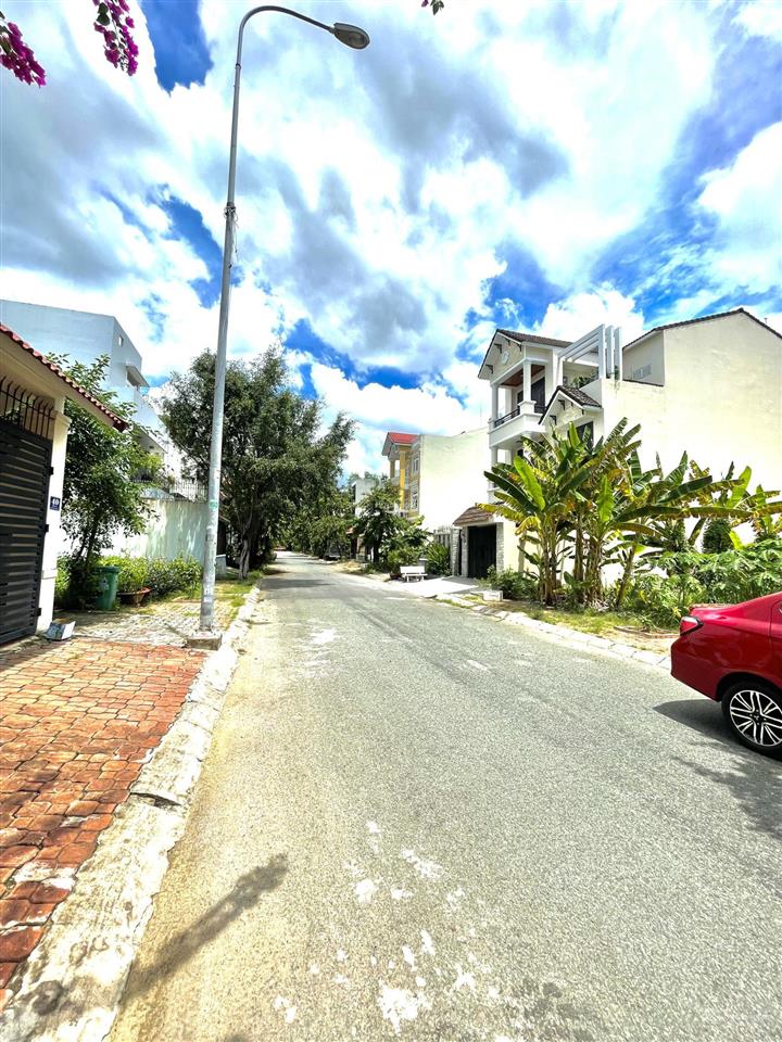 Bán nền dt 140m2 (7x20) kdc nam long, đã có sổ hồng, giá 14.7 tỷ,  0947 146 *** mr. nguyện