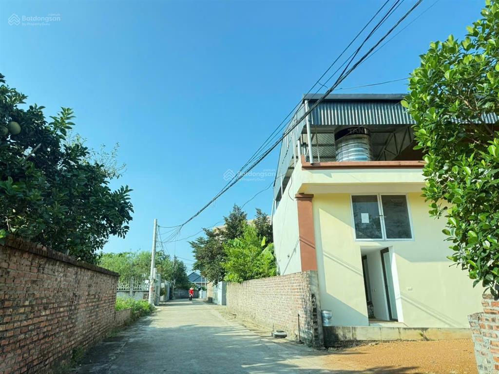 Chính chủ bán đất trục chính thôn 7  tân xã, thạch thất, hà nội