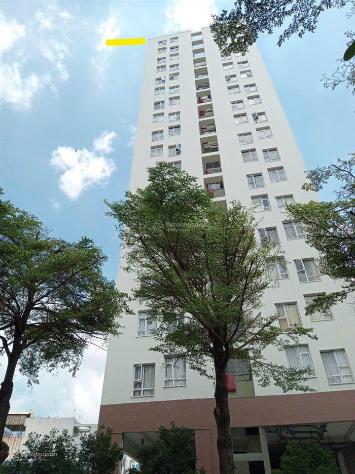 Cc hoa sen  căn góc, chính chủ, rất đẹp, tầm nhìn sài gòn & đầm sen ( q.11)...