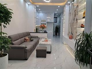 Cực hiếm! chùa láng nhà mới ngõ rộng thông thoáng, 42m2 xây mới 5 tầng nhỉnh 8tỷ đồng có thang máy