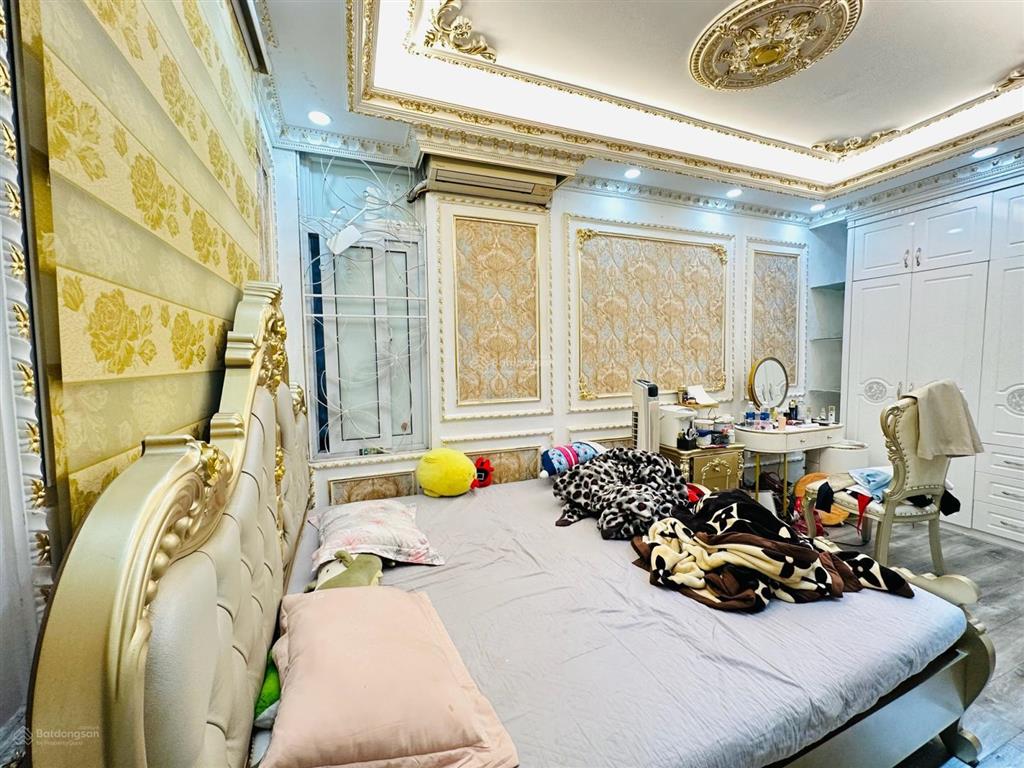 Tôi bán nhà phố cát linh  an trạch 20m2 5 tầng mt 3,4m giá 4.85 tỷ