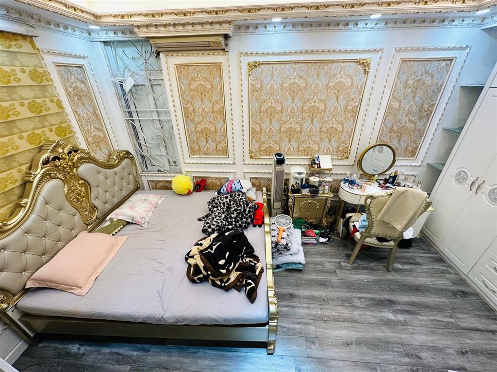 Tôi bán nhà phố cát linh  an trạch 20m2 5 tầng mt 3,4m giá 4.85 tỷ