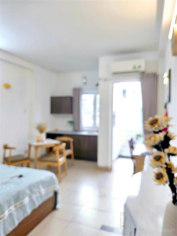 Studio ban công  máy giặt riêng  sát chợ bà chiểu, giáp phú nhuận