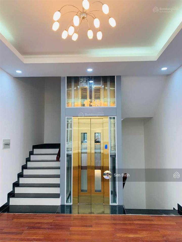 Cho thuê nhà nguyên căn 5x20m kdc him lam quận 7  có thang máy giá 42tr/tháng  0901 424 ***