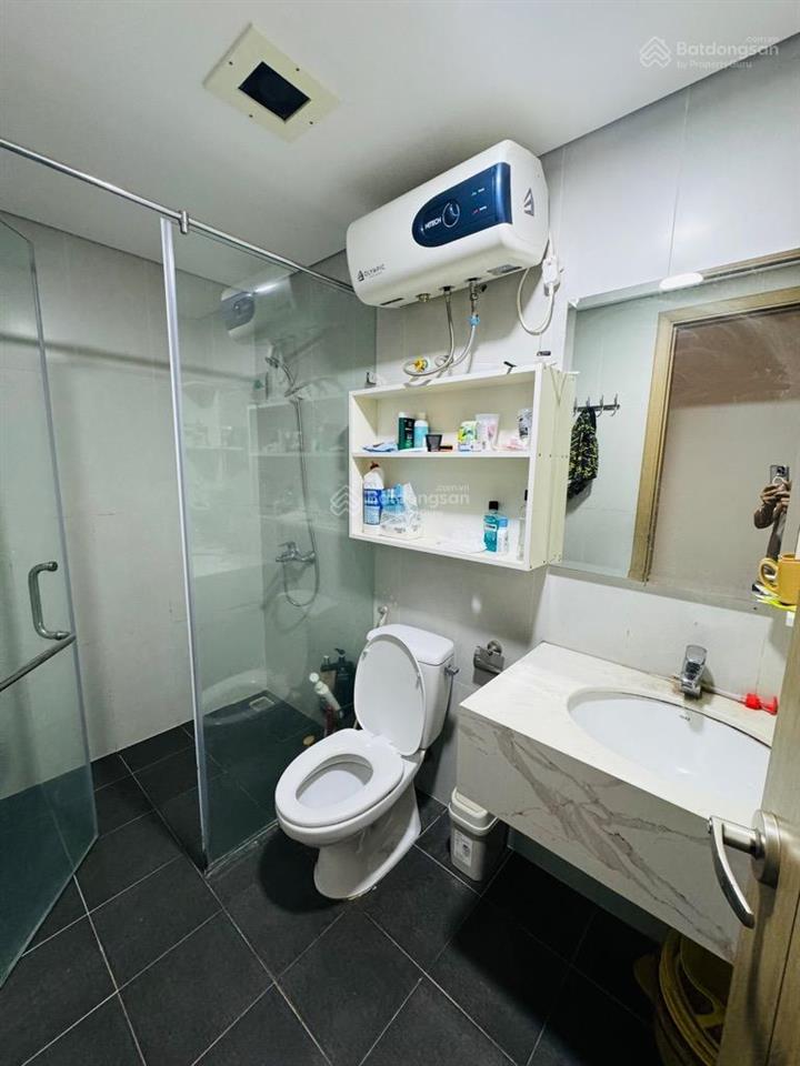 Bán tập thể phố trần hưng đạo 3 ngủ ở ngay ô tô đỗ gần nhà hơn 4 đồng 1 tý