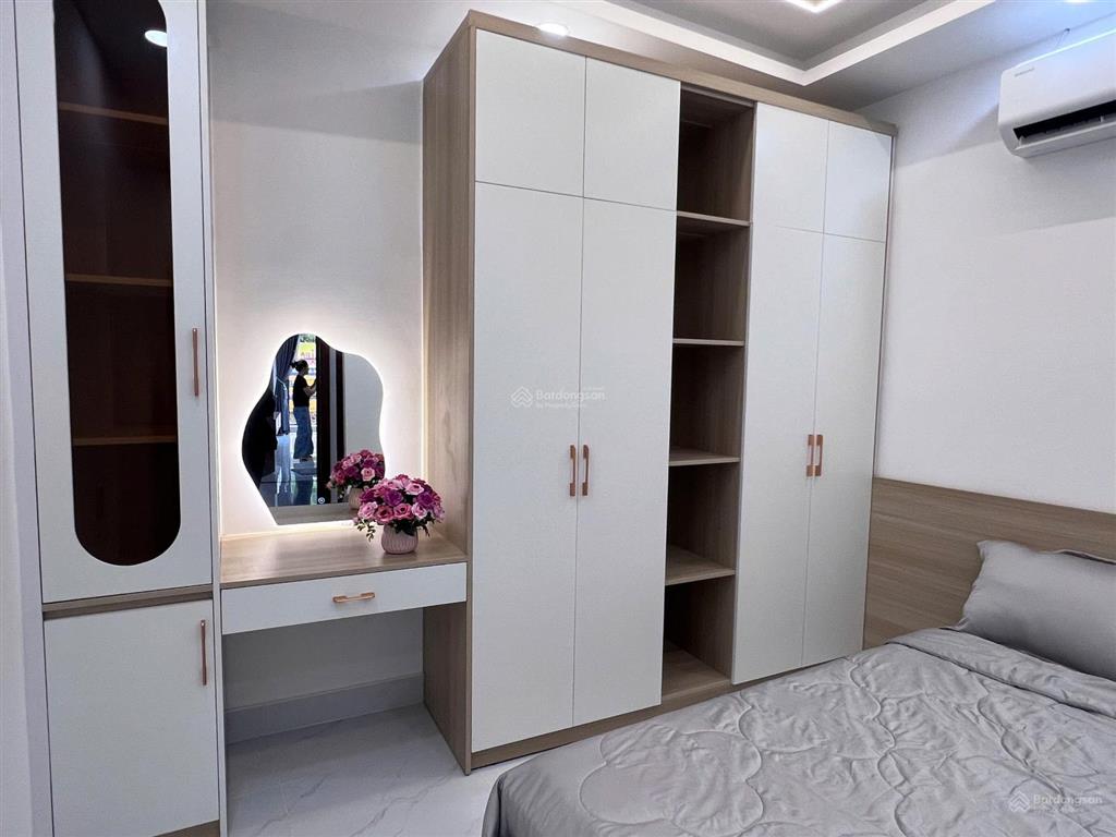 Bán nhà mặt tiền kinh doanh trung tâm gò vấp dtsd 120m2 giáp tân bình pn kế emart có dòng tiền