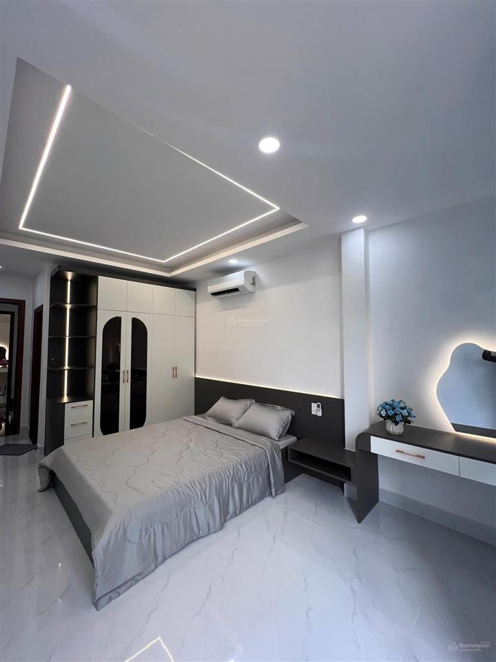 Bán nhà mặt tiền kinh doanh trung tâm gò vấp dtsd 120m2 giáp tân bình pn kế emart có dòng tiền