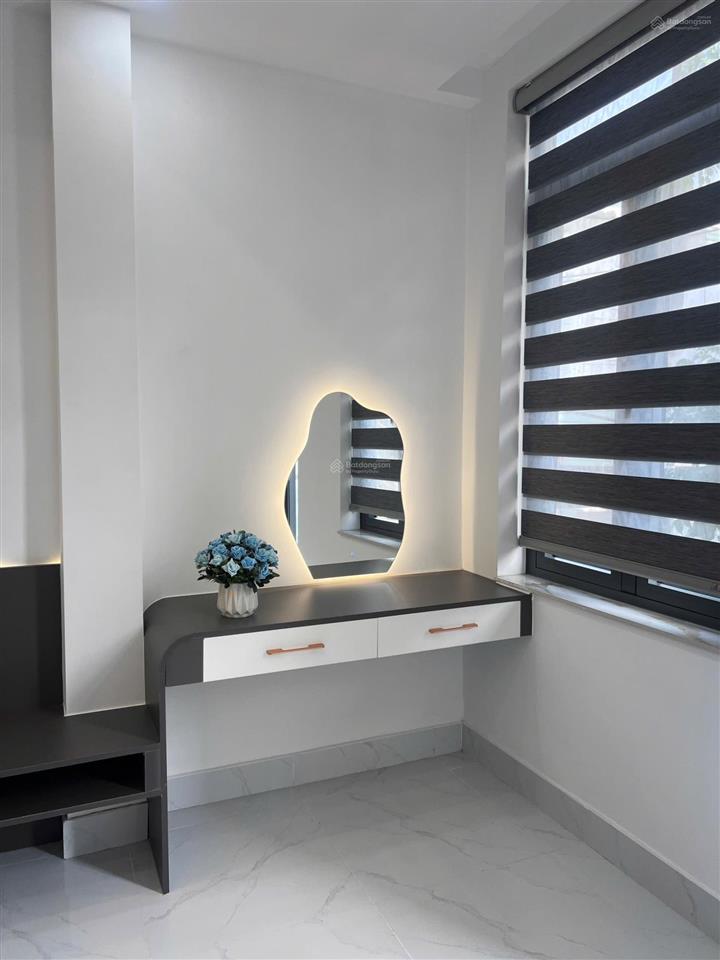 Bán nhà mặt tiền kinh doanh trung tâm gò vấp dtsd 120m2 giáp tân bình pn kế emart có dòng tiền