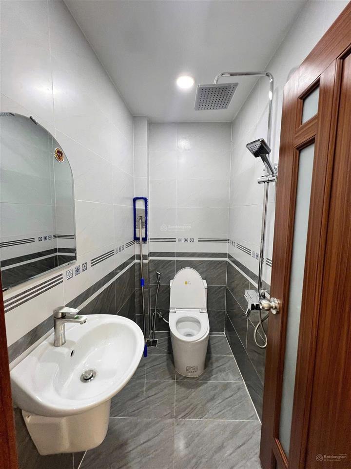 Bán nhà mặt tiền kinh doanh trung tâm gò vấp dtsd 120m2 giáp tân bình pn kế emart có dòng tiền