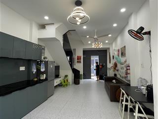 Dt 4,2x12 (50,7m2)  nhà đúc 3 tầng  hạ 2ootr  cạnh tênlửa aeon, chỉ 4ty xíu + vị trí khúc a