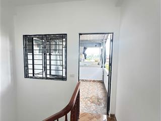 Bán nhà 4 tầng  thôn cầu  cự khê (cũ) dt 32m2 giá 4ty5