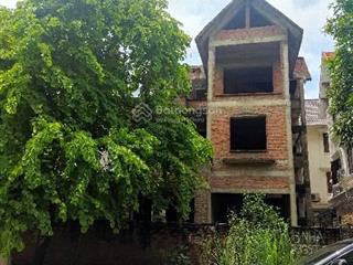 Bán nhà biệt thự đơn lập việt hưng, mặt phố kinh doanh, 230m2, 3 tầng, mt14m, 80 tỷ nhỉnh.