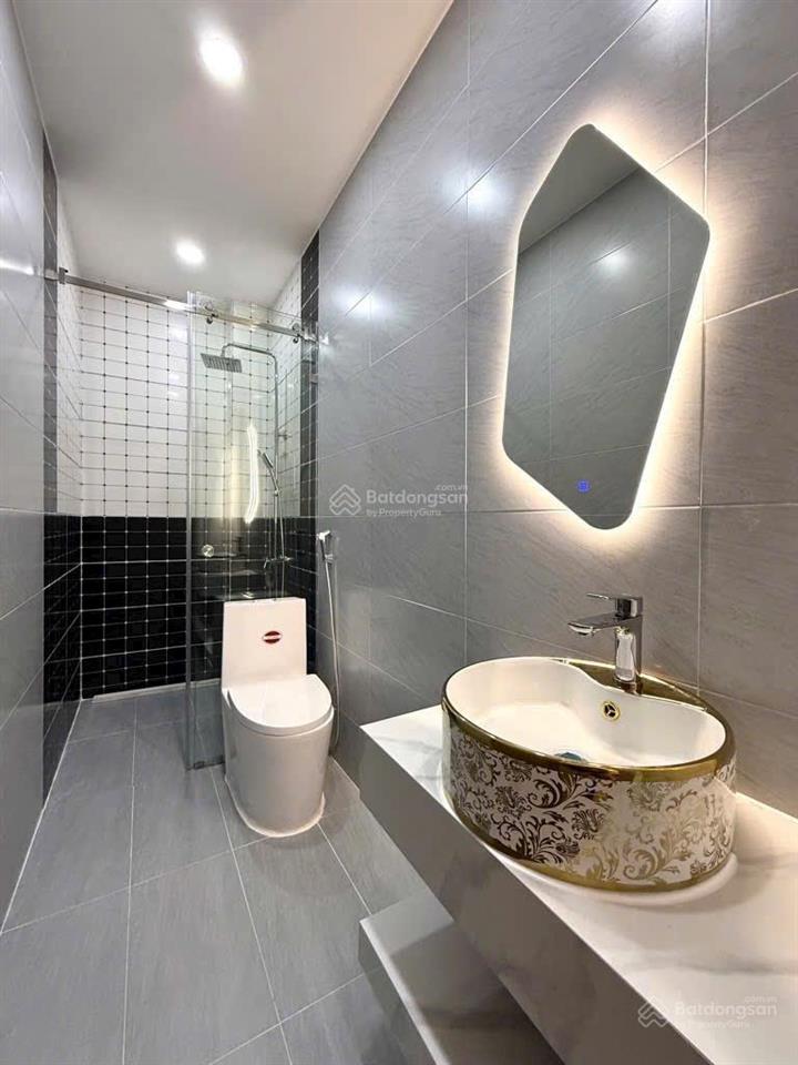 Bán nhà 2 tầng giá ngộp 64m2 dương quảng hàm, gò vấp  đường 5m  gần emart phan văn trị