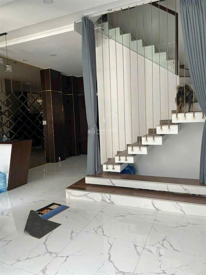 Hàng hiếm tại lã xuân oai, 49,8m2, 3pn, 3wc, 2 tầng