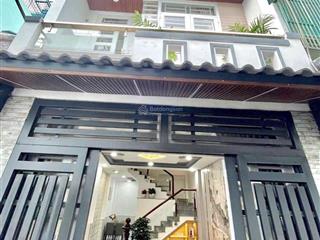 Định cư nước ngoài bán nhanh nhà phạm văn đồng q. bình thạnh 43,6m2, bao sang tên