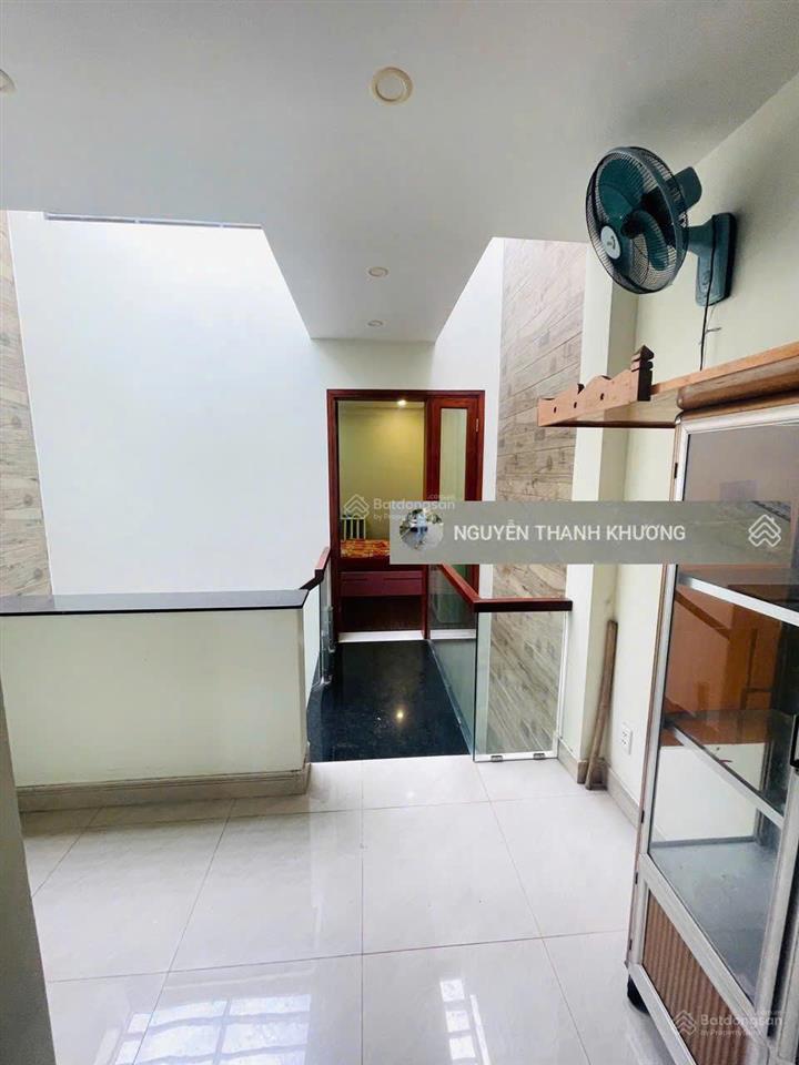 Cho thuê nhà nguyên căn khu nhà mới xây đồng bộ  hẻm xe hơi dương quảng hàm, gò vấp