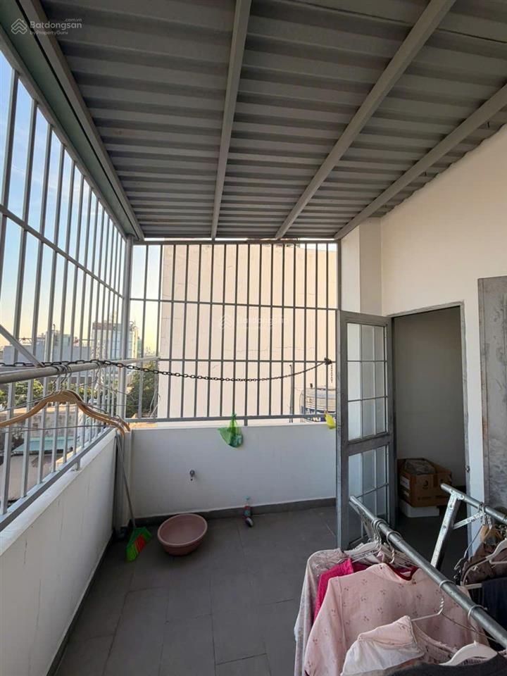 Cho thuê nhà nguyên căn hẻm xe tải tl8, q12 (giáp gò vấp)  3 lầu