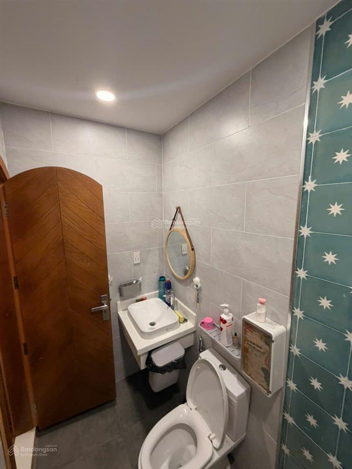 Cho thuê nhà nguyên căn hẻm xe tải tl8, q12 (giáp gò vấp)  3 lầu