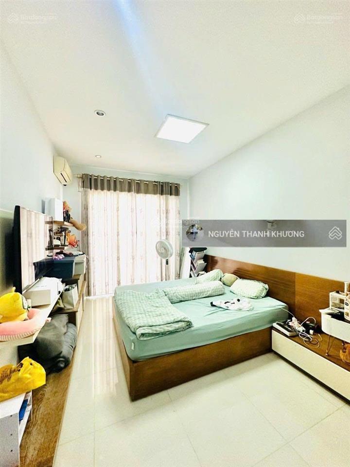 Cho thuê nhà hẻm ô tô phan văn trị  có sẵn nội thất  p5  gần emart  tp hcm