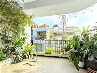 Siêu phẩm kiến trúc ba tháng hai 5 tầng ngay nhà hát hòa bình