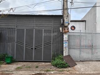 Cho thuê nhà lâu dài tại đường a5, cư êbur, buôn ma thuột.