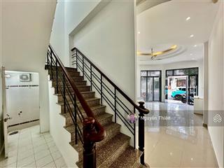 Bán nhà riêng căn góc 4pn, 4wc, đường nguyễn thị định, phước long, nha trang, 8,5 tỷ vnd, 44,4m2