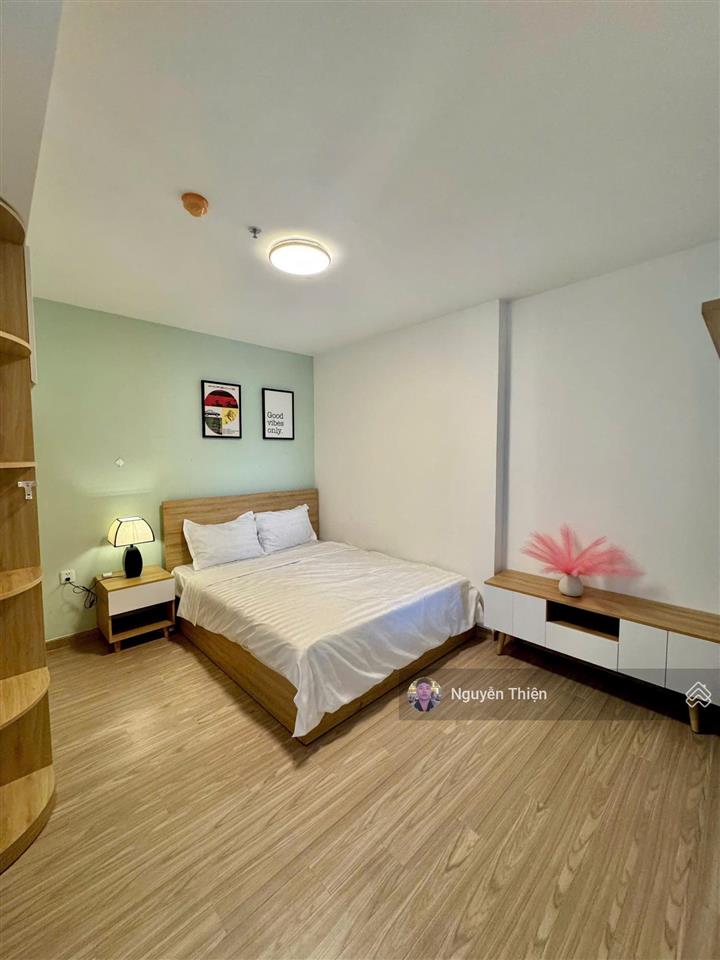 Cho thuê tòa nhà dqua căn 2 phòng ngủ full nội thất 29 phan chu trinh.