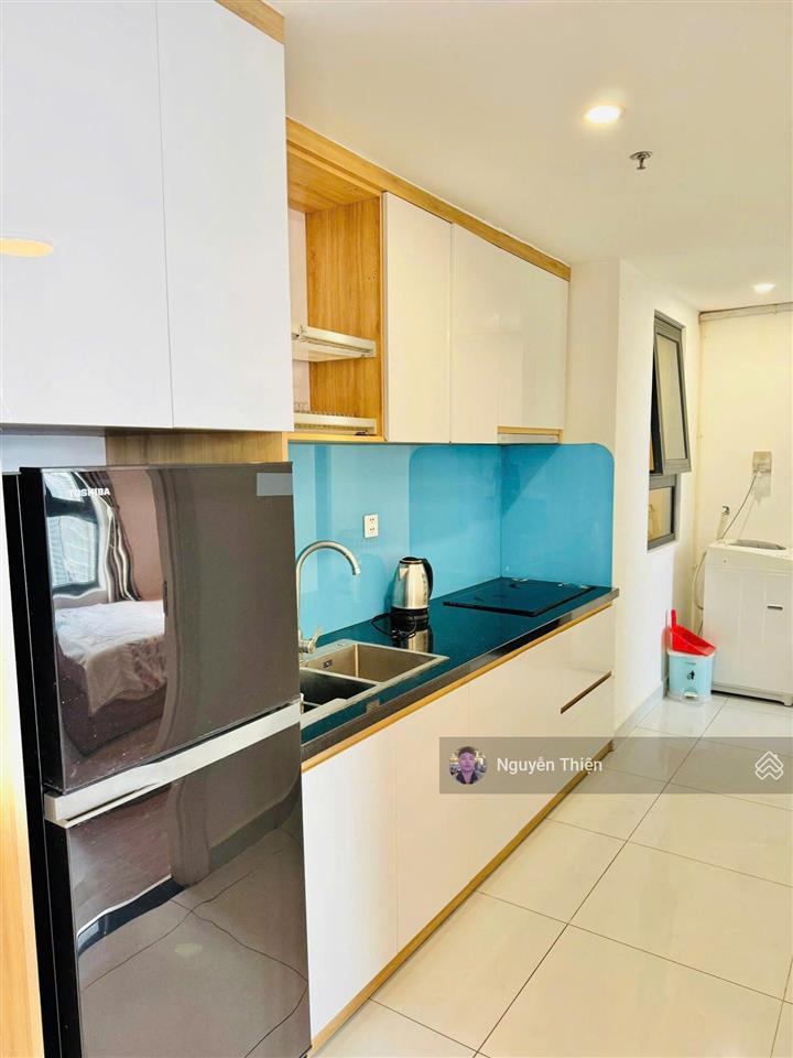 Cho thuê tòa nhà dqua căn 2 phòng ngủ full nội thất 29 phan chu trinh.