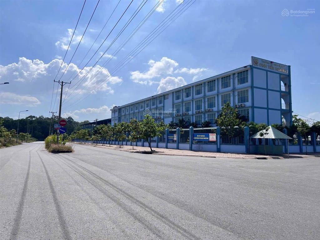 Bán gấp lô 93,7m2  kdc an thuận, ưu tiên làm việc ngay, dân đông kinh doanh được liền