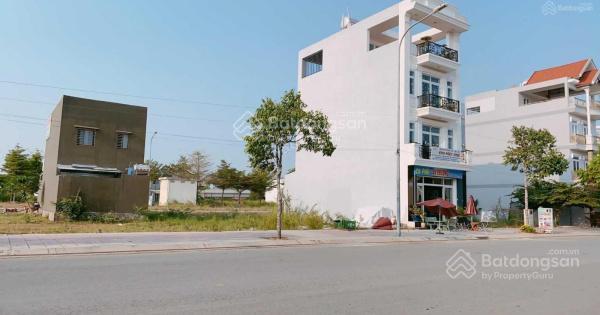 100m2 giá 3,6tỷ  ngay đối diện chợ bình điền  cách bệnh viện đa khoa bình chánh chỉ 5 phút