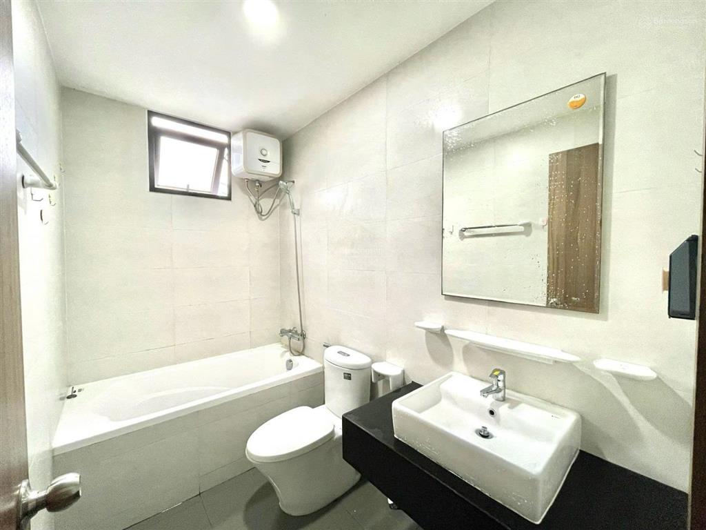 Bán căn góc 76m2 mp3,4,5 đã có sổ hồng view sân vườn, hỗ trợ vay