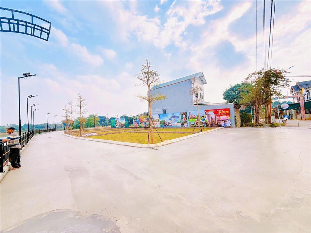 Lô đất 87.5m fun ont sẵn sổ công chứng toạ lạc ngã ba gò cáo xã xuân mai hà nôi