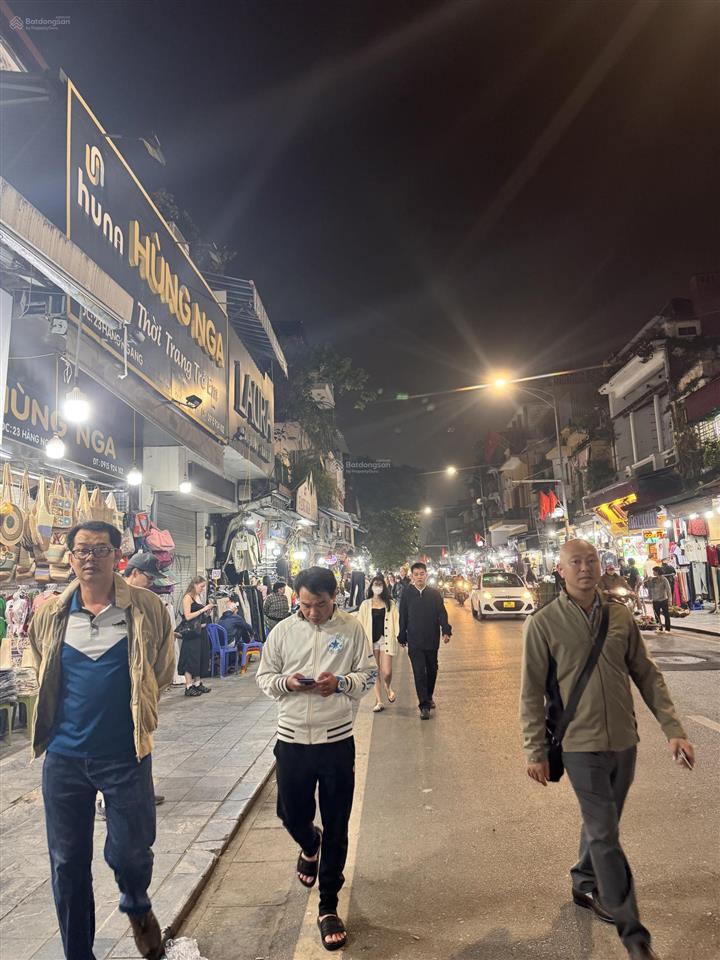 Bán nhà mặt phố hàng đào, 148 tỷ, 141m2, đẹp, mặt tiền 4m, nhiều tiện ích