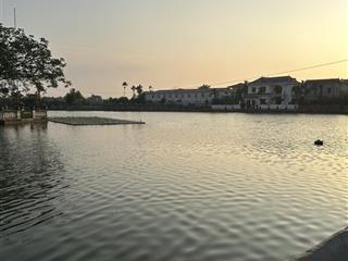 Nhà mới xâythượng cáttừ liêmsáng thoángnội thất đầy đủ.ngõ nông vài bước ra hồ,
dt 54 m26 t