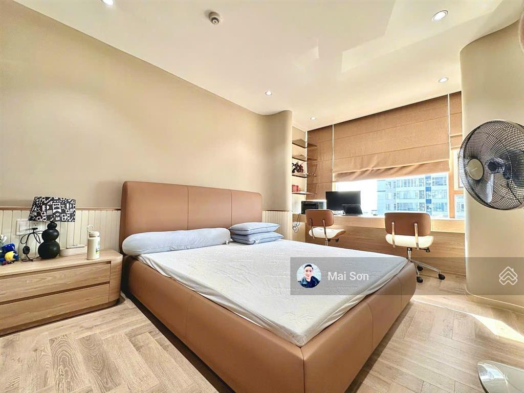 Kẹt tiền cần bán gấp căn hộ cantavil premier 4 phòng ngủ, nội thất cao cấp giá 17,8 tỷ.