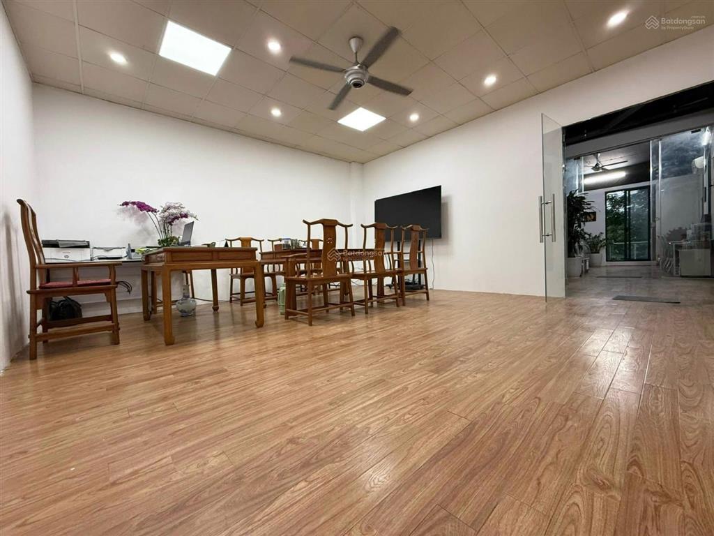 Cho thuê nhà mặt phố kim đồng  hoàng mai diện tích 60m2 x 4t, mặt tiền 6m, giá thuê 50tr/th