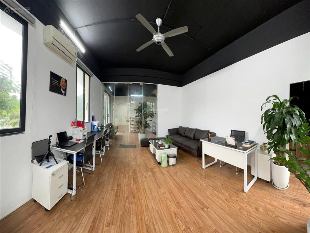 Cho thuê nhà mặt phố kim đồng  hoàng mai diện tích 60m2 x 4t, mặt tiền 6m, giá thuê 50tr/th