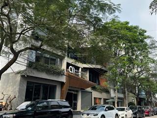 Ngộp bank  chủ hạ gấp 3 tỷ  duy nhất cả phố có nhà bán mặt phố trạm cổ linh 6 tầng thang máy