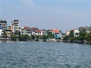 Bán đất tặng nhà 2 tầng phố bồ đề  có sẵn nhà 2 tầng  ngay cầu chương dương  khu lõi trung tâm