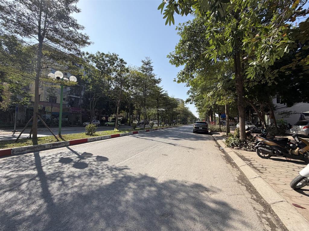 Bán mảnh đất phố việt hưng  lô góc  ô tô vào đất  55m2 mặt tiền 4,5m  ngay phố vạn hạnh