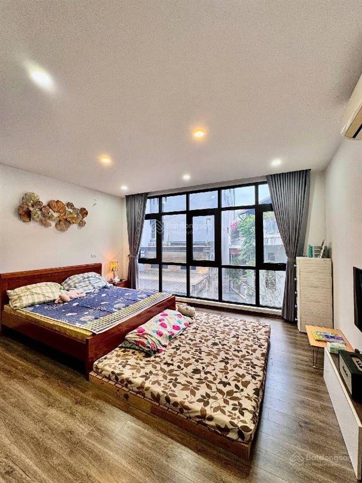 Bán nhà tạ quang bửu, nhà mới đón tết, ngõ thông, phân lô oto đỗ, dân chí cao, ở sướng