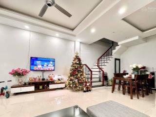 Bán nhà tạ quang bửu, nhà mới đón tết, ngõ thông, phân lô oto đỗ, dân chí cao, ở sướng