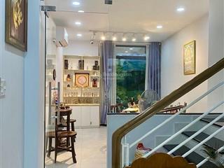 Nhà đẹp 60m2 4 tầng btct vượng khí  tài lộc! mới toanh khu vip sát mt xvnt. cách q1 100m