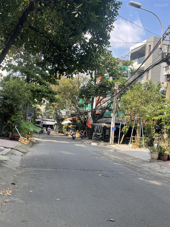 Chdv 4 tầng ngay bv bình tân, hương lộ 2, 4x17m, chỉ nhỉnh 6 tỷ.