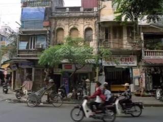 Cho thuê nhà mặt phố bát đàn  diện tích 70m² x 4 tầng, mặt tiền 7m, vị trí đẹp trung tâm hoàn kiếm