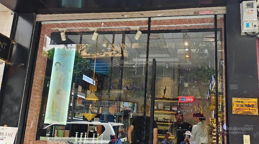 Cho thuê nhà mặt phố hàng trống  30m² + gác xép 25m² + kho 6m², mặt tiền 3m, trung tâm hoàn kiếm