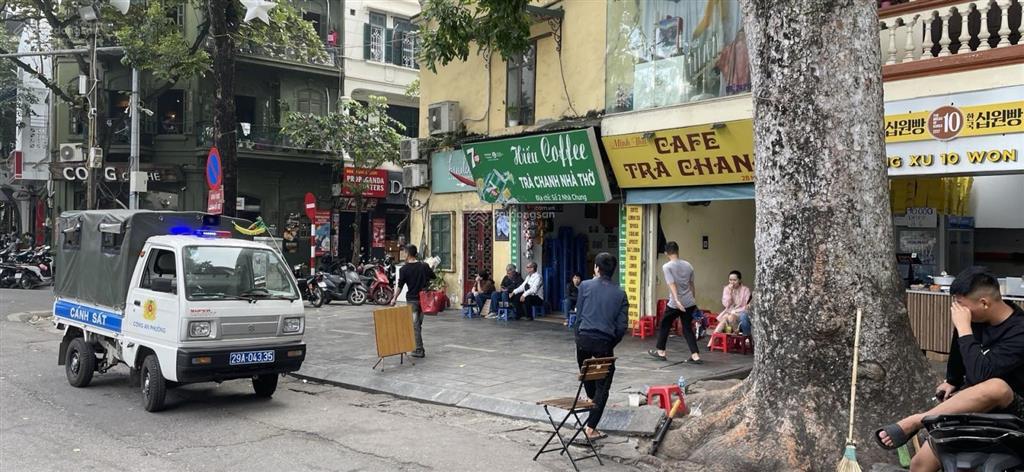 Cho thuê nhà mặt phố hàng trống  30m² + gác xép 25m² + kho 6m², mặt tiền 3m, trung tâm hoàn kiếm