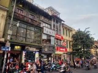 Cho thuê nhà mặt phố cầu gỗ  diện tích 50m² x 5 tầng, mặt tiền 2,6m, trung tâm hoàn kiếm