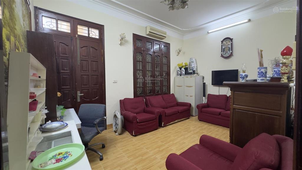 Bán nhà đất láng hạ  giảng võ, dt 64,9m2, mt 5,2m hiếm, ngõ thoáng, giá trị đầu tư cực cao